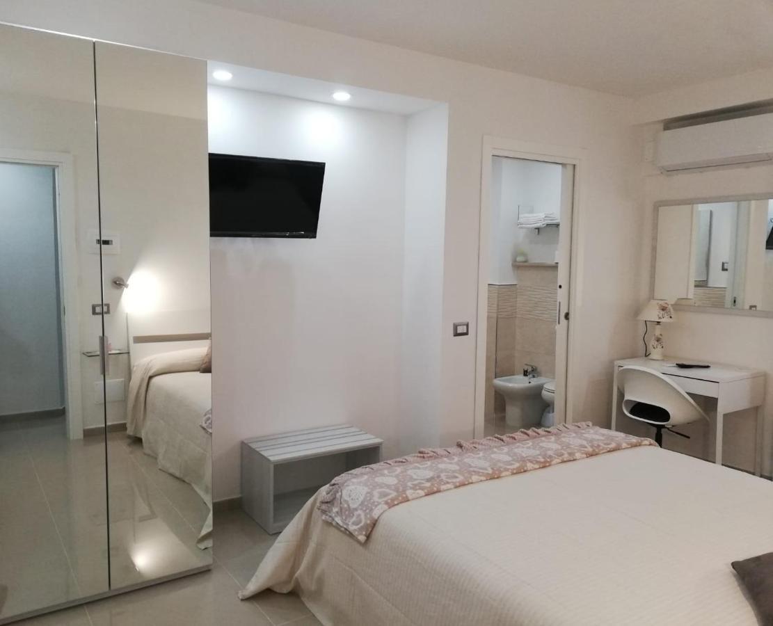 B&B Oplonti Resort Torre Annunziata Exterior foto